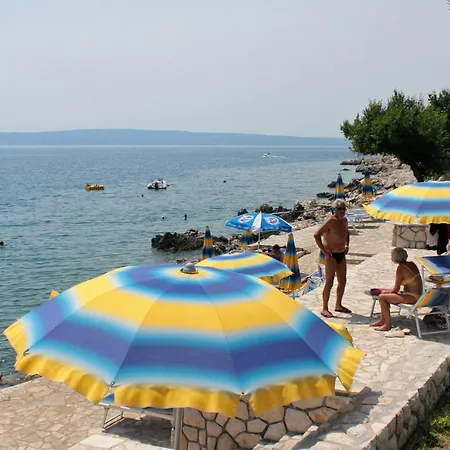 아파트 With Parking Space - 16998 *