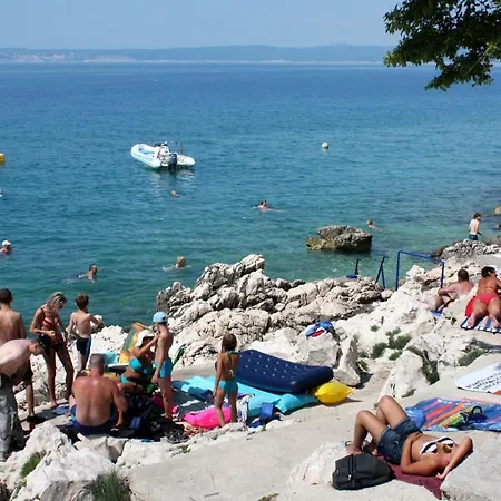 아파트 With Parking Space - 16998