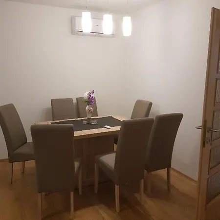 With Parking Space - 16998 Apartman *