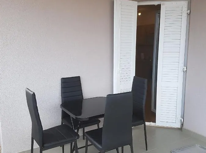 With Parking Space - 16998 Apartamento